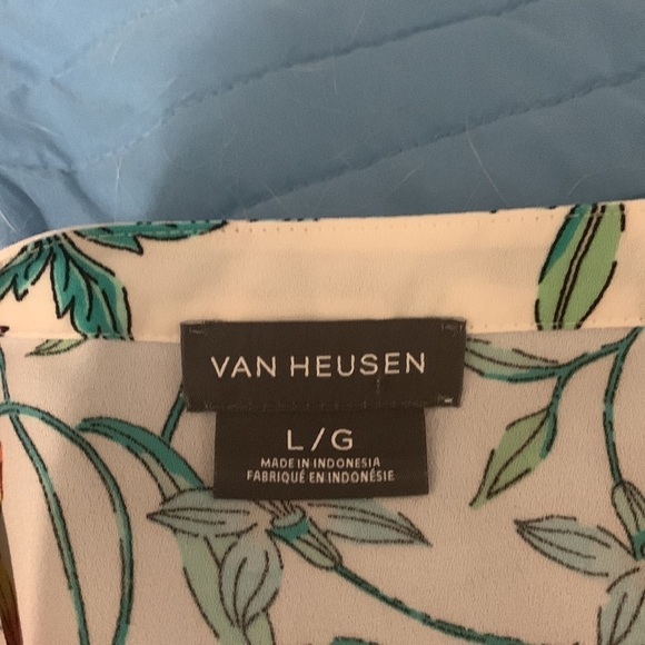 GORGEOUS Van Heusen, ladies blouse - Picture 5 of 8